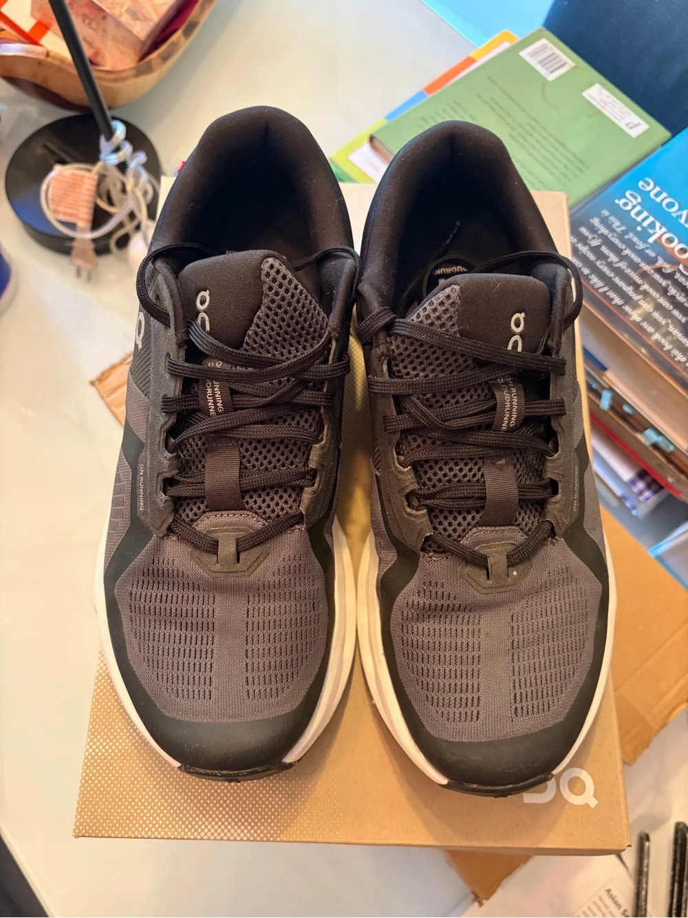 On Running Cloudswift Black and Gray Athletic Shoes